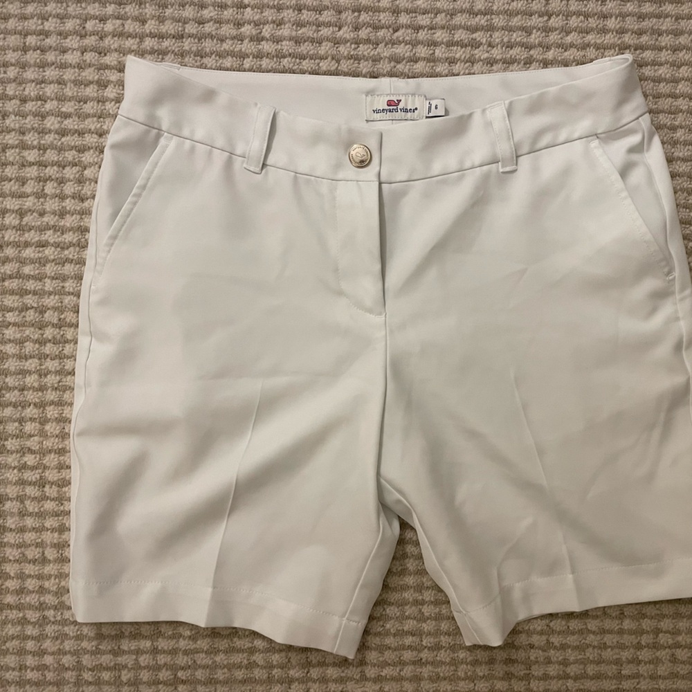 Vineyard Vines Women’s Golf Shorts Size 6